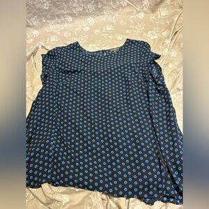 Limited pleat back blouse black blue dots large